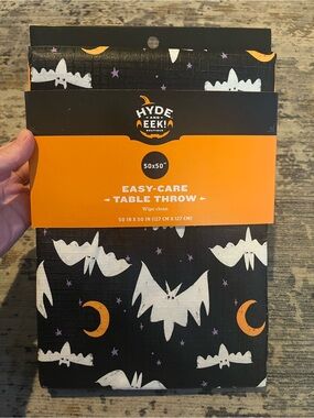Threshold Black Halloween Bat & Moon Table Throw